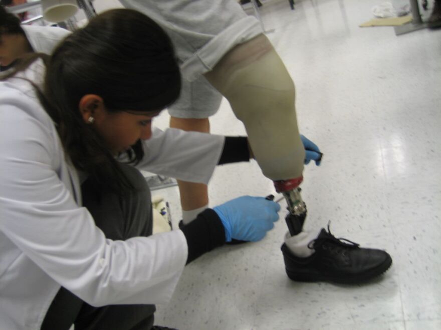 CSU Dominguez Hills prosthetics program expands to larger facility.