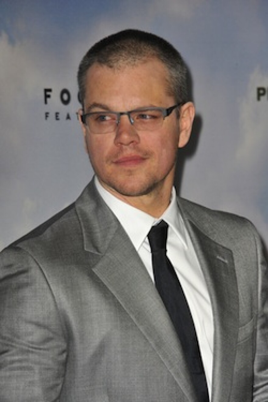 matt damon gray hair