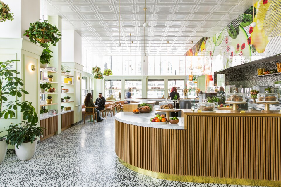 Jamba Juice, Pasadena CA designed by Bestor Architecture. Photographed by Laure Joliet