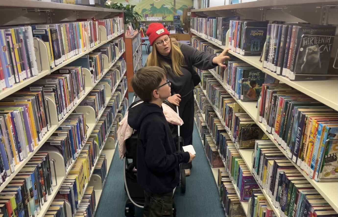 Altadena library reopens
