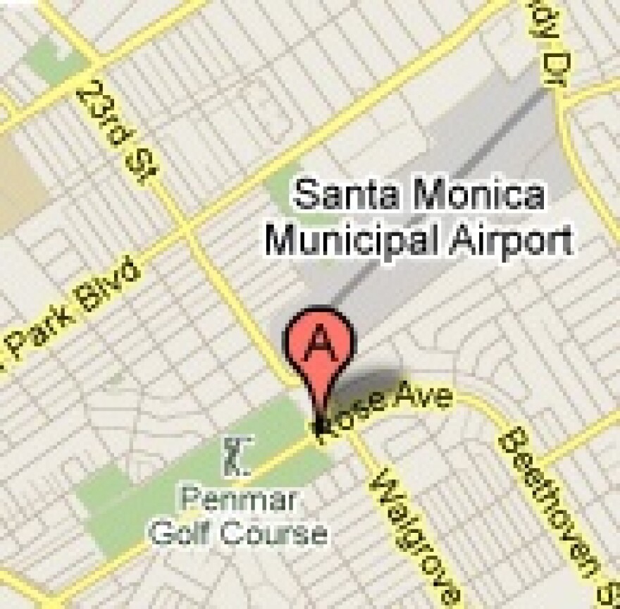 plane-crash-santa-monica-airport-golf-course.jpg