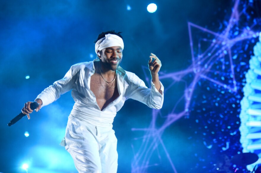 Donald Glover/Chlidish Gambino performing