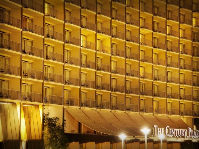Century Plaza Hotel, Photo by Dave Smith