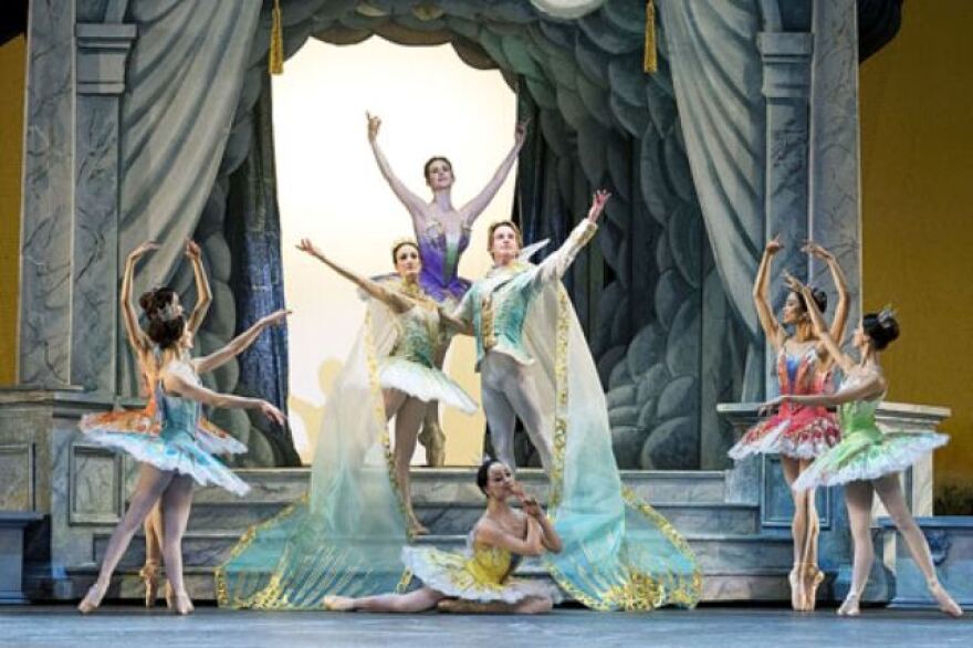 dance_0910_abt_lrg.jpg