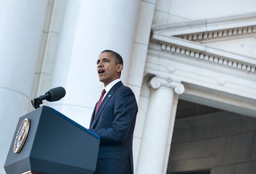US President Barack Obama speaks during Veterans' Day ceremonies at Arlington National Cemetery November 11, 2012 in Arlington, Virginia.