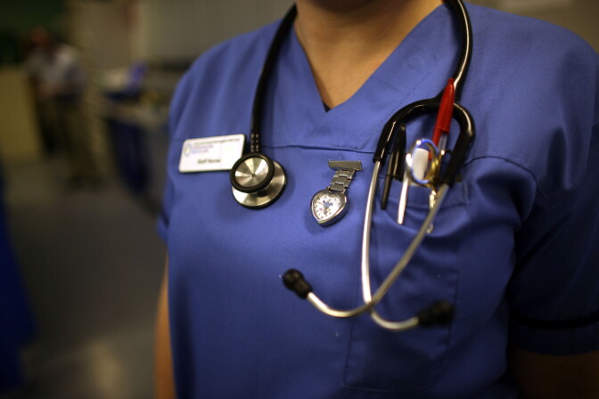 BIRMINGHAM, ENGLAND - MARCH 16:  Nurses in the accident and emergency dept of Selly Oak Hospital work during a busy shift on March 16, 2010 in Birmingham, England.  As the UK gears up for one of the most hotly contested general elections in recent history it is expected that that the economy, immigration, industry, the NHS and education are likely to form the basis of many of the debates.  (Photo by Christopher Furlong/Getty Images)