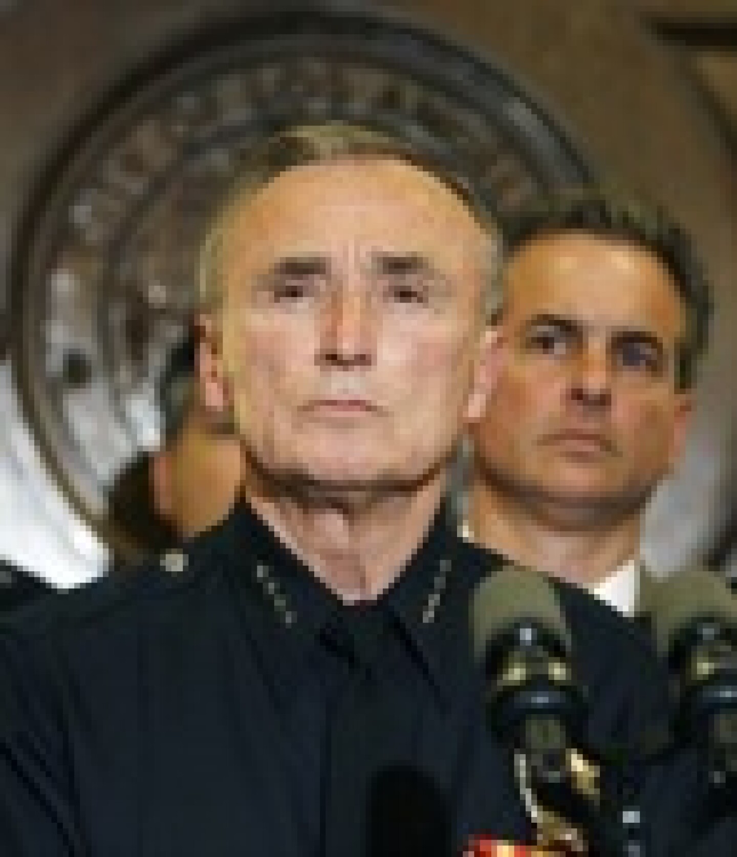 bratton-resigns2.jpg