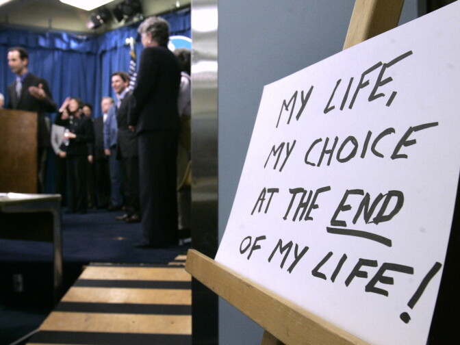 Assemblyman Lloyd Levine, D-Sherman Oaks, left, discusses the assisted suicide measure he and Assemblywoman Patti Berg, D-Eureka, unseen, introduced at a Capitol news conference in Sacramento, Calif., Thursday, Feb. 15, 2007. 