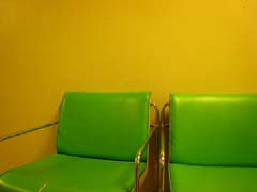 WaitingRoom_Chairs.jpg