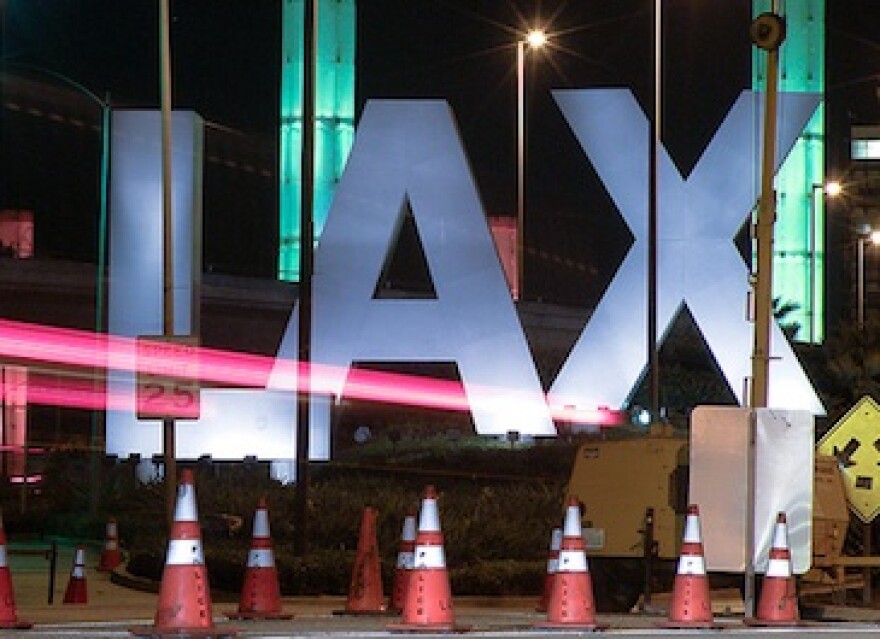 LAX-entrance-lights.jpg