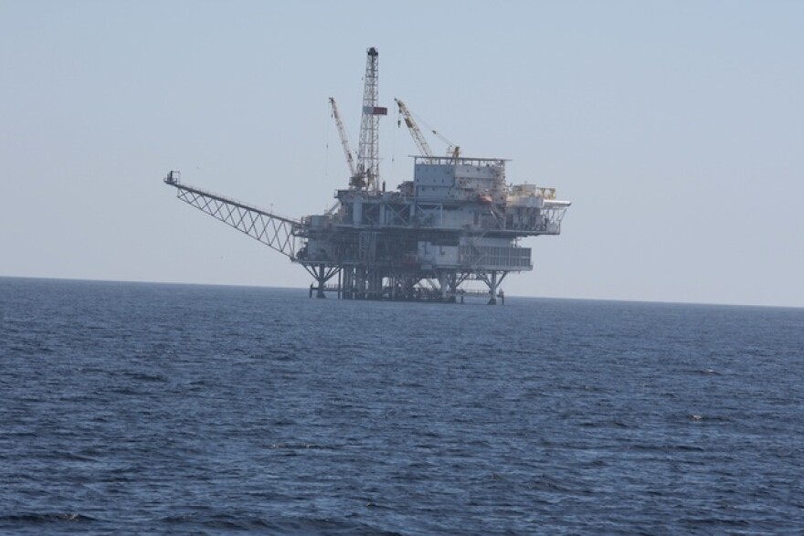 offshoredrillingpoll.jpg
