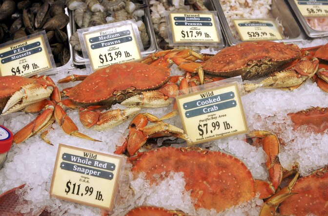 Fresh Dungeness Crab sit on display at the San Francisco Fish Company October 17, 2006 in San Francisco, California.
