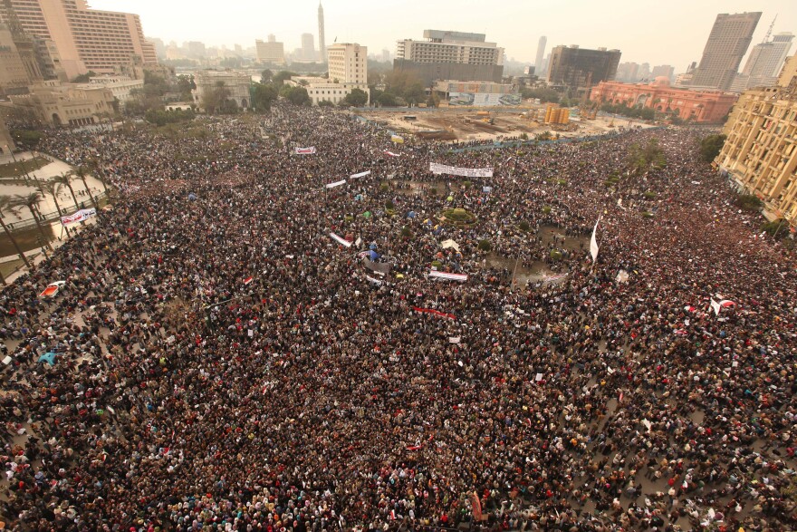 CAIRO, EGYPT - FEBRUARY 01: Protestors gather in Tahrir Square on February 1, 2011 in Cairo, Egypt. Protests in Egypt continued with the largest gathering yet, with many tens of thousands assembling in central Cairo, demanding the ouster of Egyptian President Hosni Mubarak. The Egyptian army has said it will not fire on protestors as they gather in large numbers in central Cairo. (Photo by Peter Macdiarmid/Getty Images)