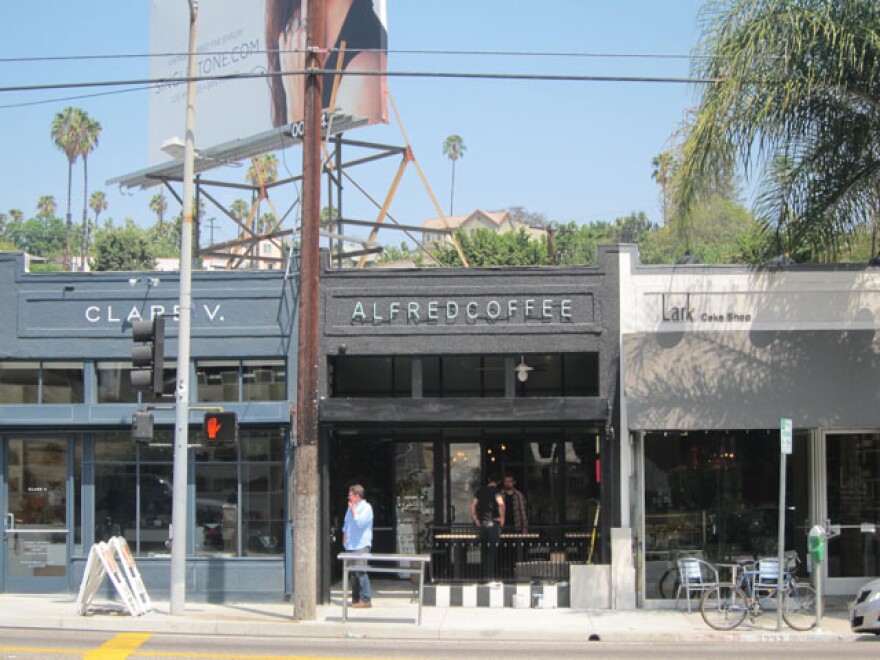 alfreds-3.jpg