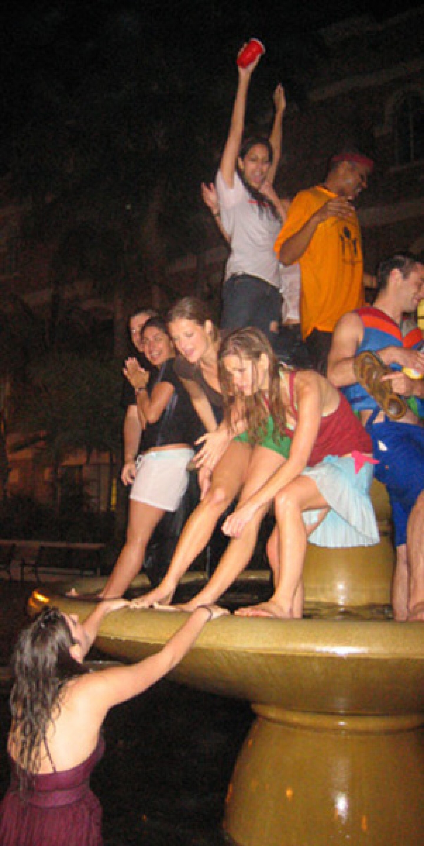 5b2bbfe74488b30009269b61-original.jpg
