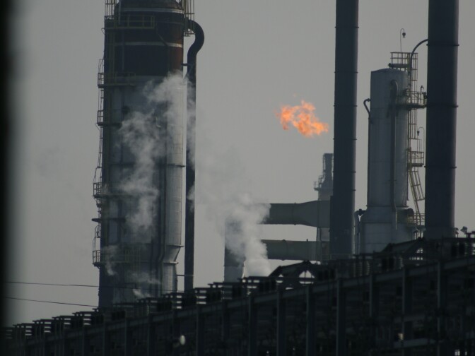 An explosion at an ExxonMobil refinery in Torrance caused four minor injuries on Wednesday, February 18, 2015. 