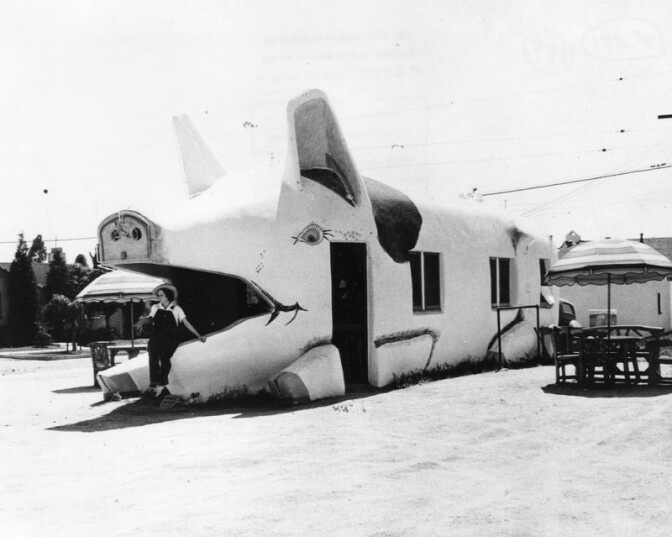 The Pig Cafe was built in 1934 near La Brea and Rosewood avenues in Hollywood. (Photo via Los Angeles Public Library Collection)