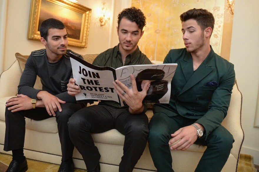 Jonas_brothers.jpg
