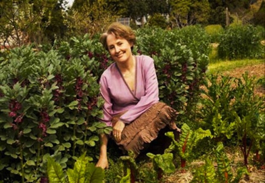 alicewaters.jpg