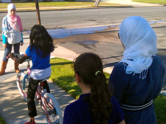 Keya waits for the group to catch up.