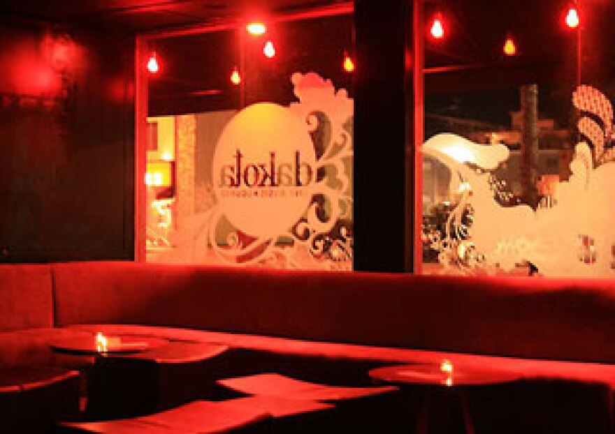 dakota-lounge-website.jpg