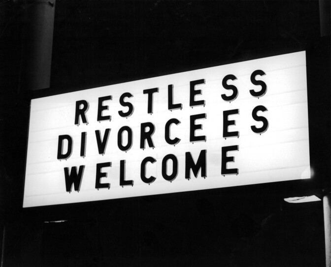 A view of a hotel sign in Reno, Nevada, famous for speedy divorces. Circa 1940.(Photo by Express/Hulton Archive/Getty Images)