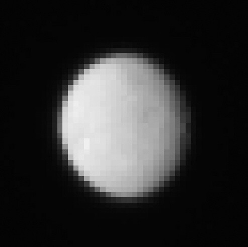 This is a zoomed-in image of the raw image on the left. Surface features have started to become apparent in this image. - See more at: http://dawn.jpl.nasa.gov/multimedia/animation_of_ceres.asp#sthash.mMIBLEZk.dpuf