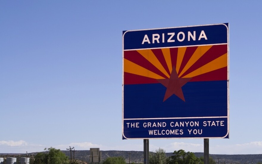 arizona-welcome-sign.jpg
