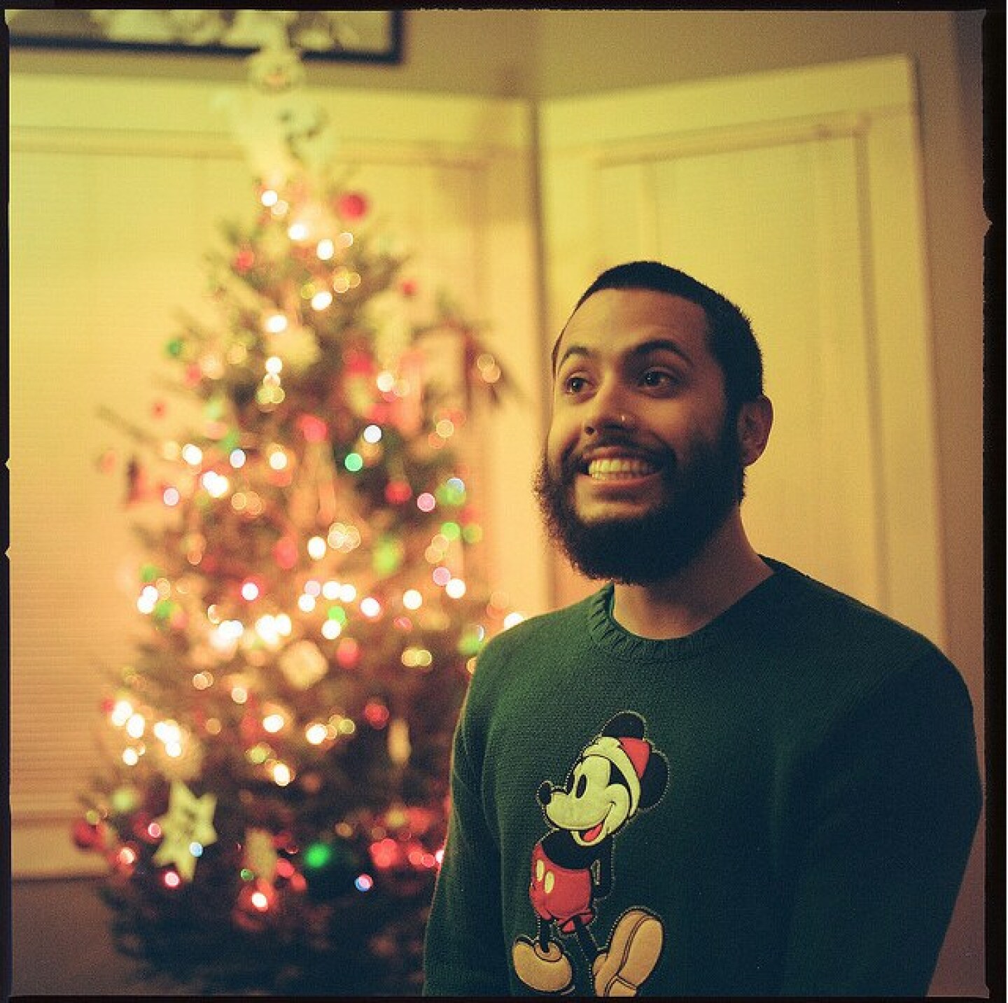 beard-mickey.jpg