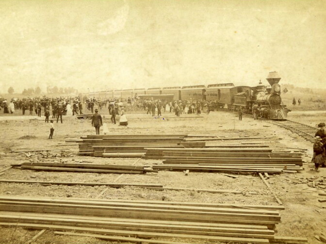E.G. Morrison (ca. 1827–1888), Southern Pacific Railroad entering Santa Monica, 1878. Albumen print, Ernest Marquez Collection. The Huntington Library, Art Collections, and Botanical Gardens.