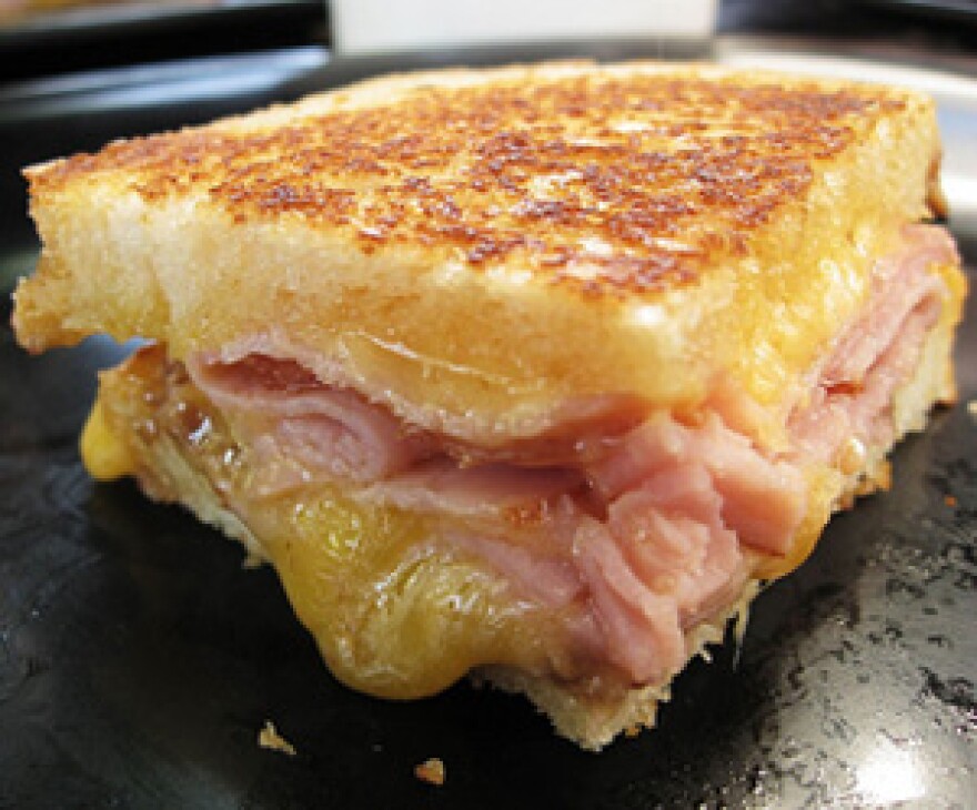 grilledcheese_meltdown.jpg