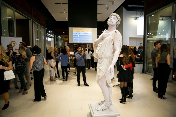 Don McLeod, performing at Orange Coast Magazine’s 2017 Best Restaurants Celebration.  