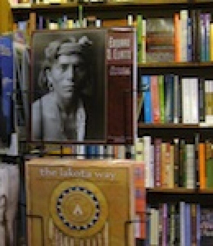 bodhi-tree-bookstore-closing.jpg