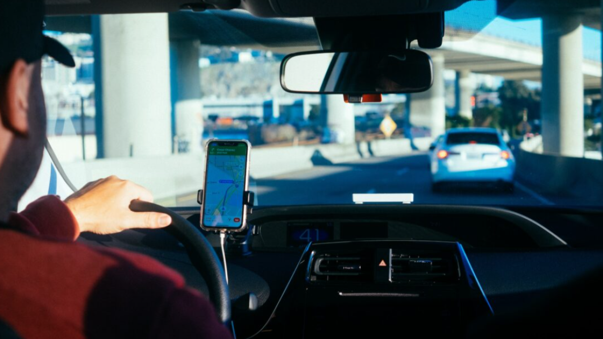 Bill Would Regulate Ride-Share Companies That Take Students To School - Vimarsana News