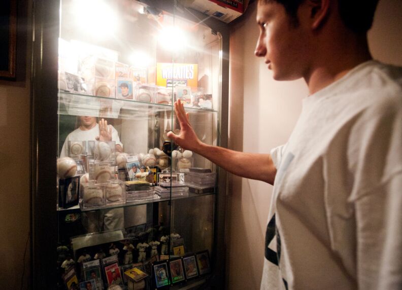 The family has a room dedicated to sports memorabilia, including many Dodgers and Lakers items. The family also has one of Shaquille O'Neal's basketball shoes.
