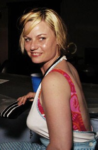 5b2be6fa4488b3000926c693-original.jpg