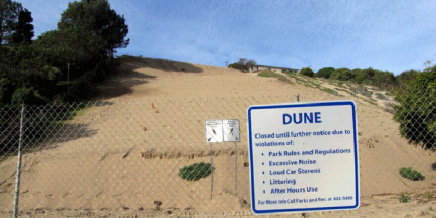 Dune_Locked.jpg