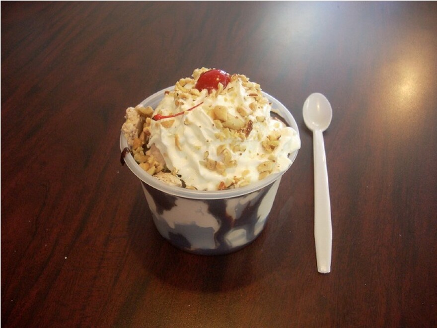 whipped_cream_sundae.jpg