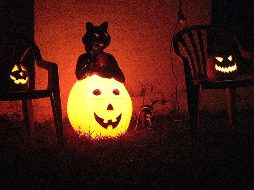 halloween-perris-sex-offender.jpg