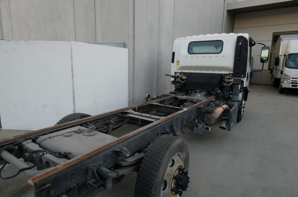  A diesel Isuzu truck pre-retrofit