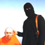 This still image from an undated video released by Islamic State militants on Tuesday, Aug. 19, 2014, purports to show journalist Steven Sotloff being held by the militant group. The Islamic State group has threatened to kill Sotloff if the United States doesn't stop its strikes against them in Iraq. Sotloff's mother, Shirley Sotloff, pleaded for his release Wednesday, Aug. 27, 2014, in a video message aimed directly at his captors that aired on the Al-Arabiya television network. (AP Photo)