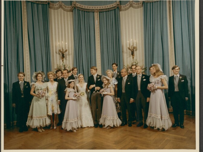 President Nixon and first lady Pat Nixon stand with the wedding party.