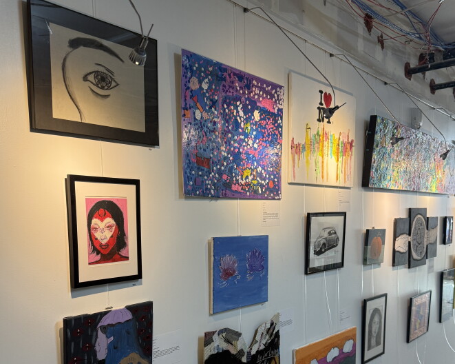 New Art Gallery ‘Limitless’ Opens in Venice, Showcasing Neurodiverse Youth Talent