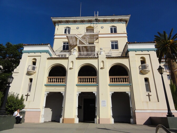 The entrance to Hollywood Presbyterian Medical Center in Los Angeles.