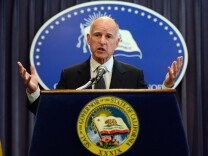 File: Gov. Jerry Brown addressing a crowd. 
