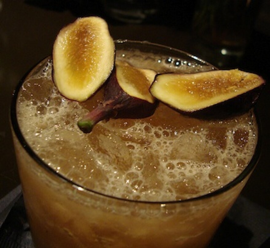 cocktail-library-bar.jpg