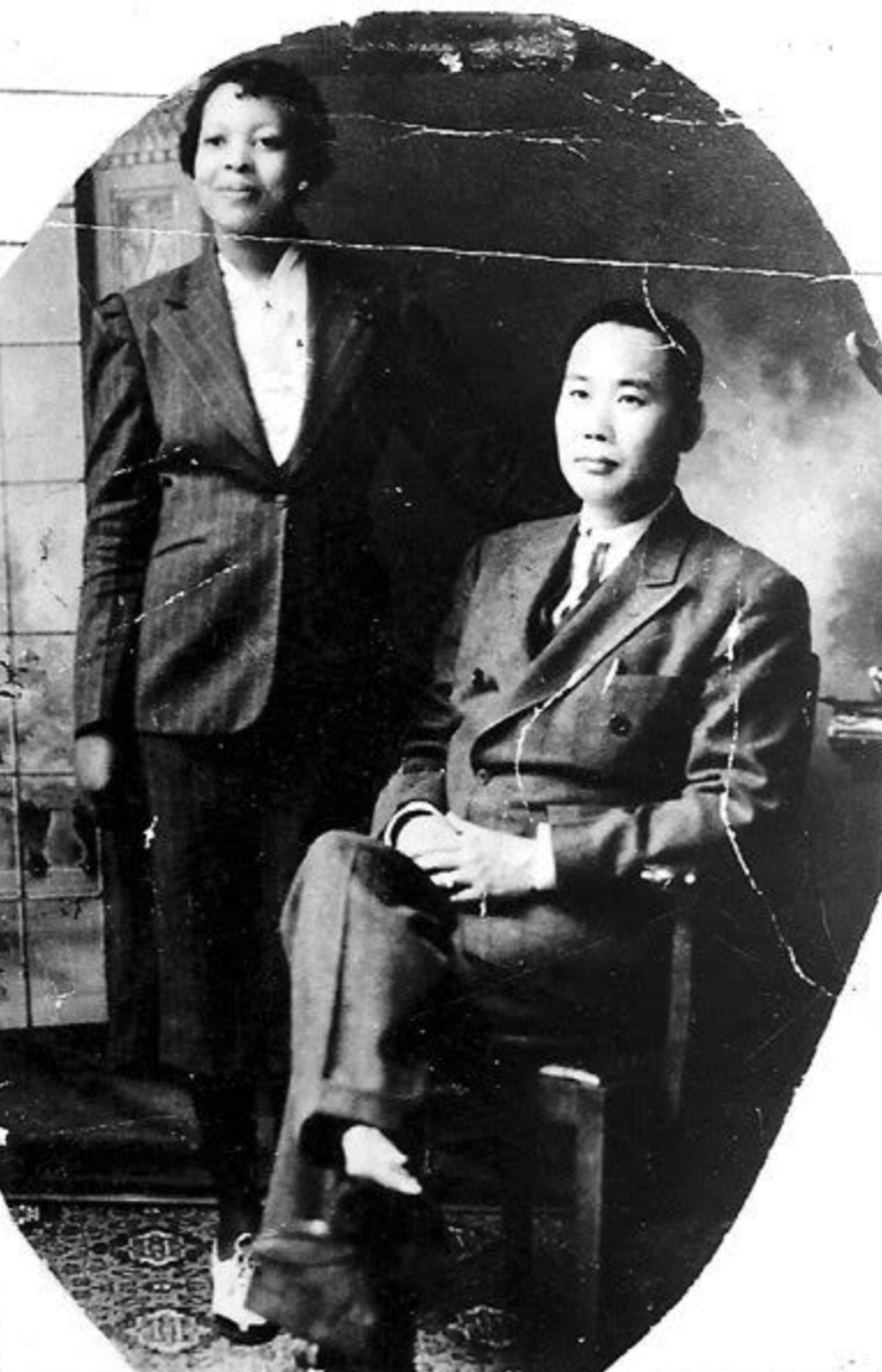 Lili's maternal grandparents.