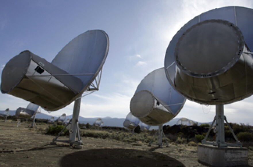Radio telescopes of the Allen Telescope Array, seen here soon after their construction in 2007, gave SETI's search for intelligent alien life a big boost. Now the array, located in Hat Creek, Calif., has lost the funding it received from the California state government.