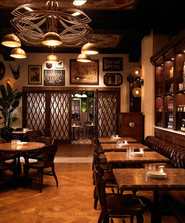 Public Kitchen and Bar at the Hollywood Roosevelt Hotel will be hosting a Christmas day brunch .
