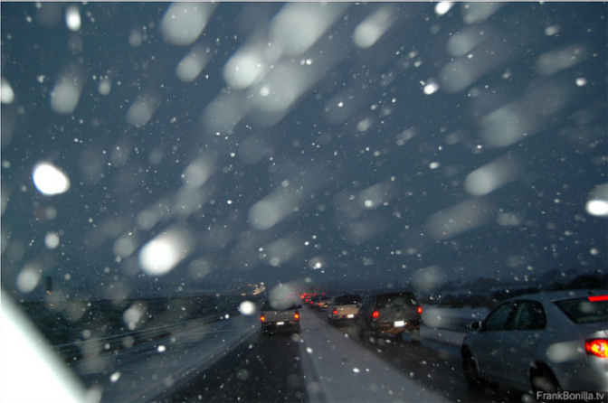 Blowing snow on the Grapevine.